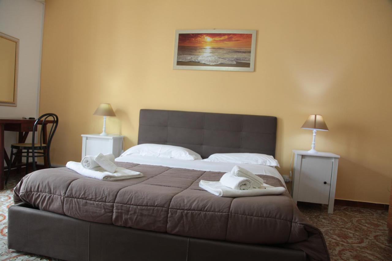 B&B Amelie Lecce Exterior foto
